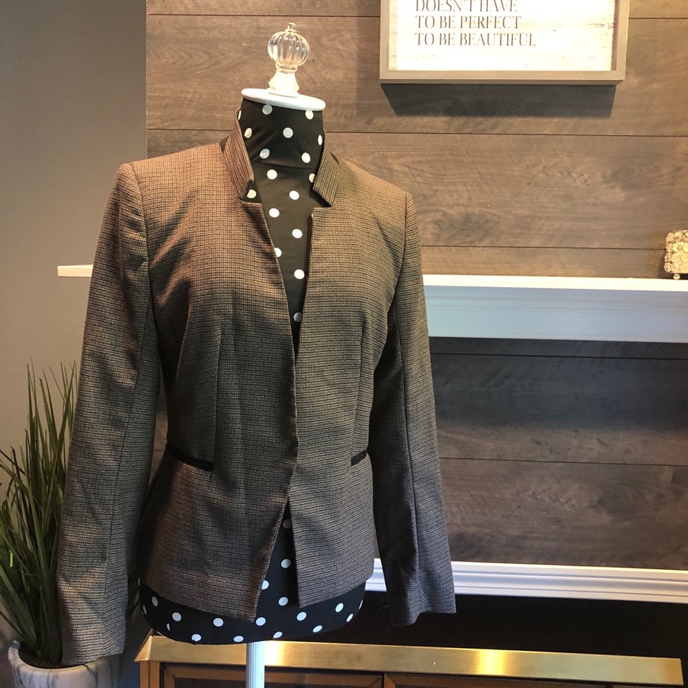 H&M Cropped Blazer